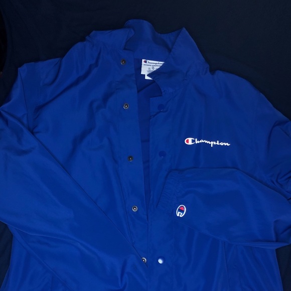Champion Windbreaker - Picture 3 of 3